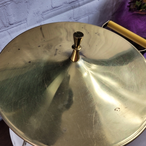 Rare Fire King Serving Bowl with Brass Lid & Tureen Style Warming Stand - Picture 9 of 12